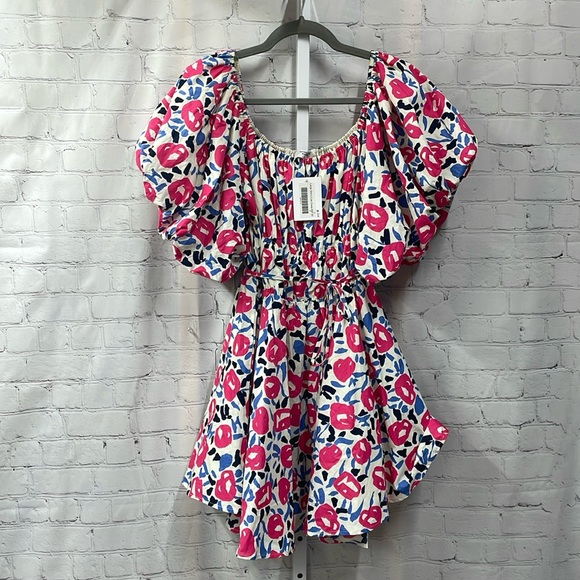 Southern Threads Boutique puffy sleeve tulle lined puffy skirt new L dre… - Picture 1 of 8